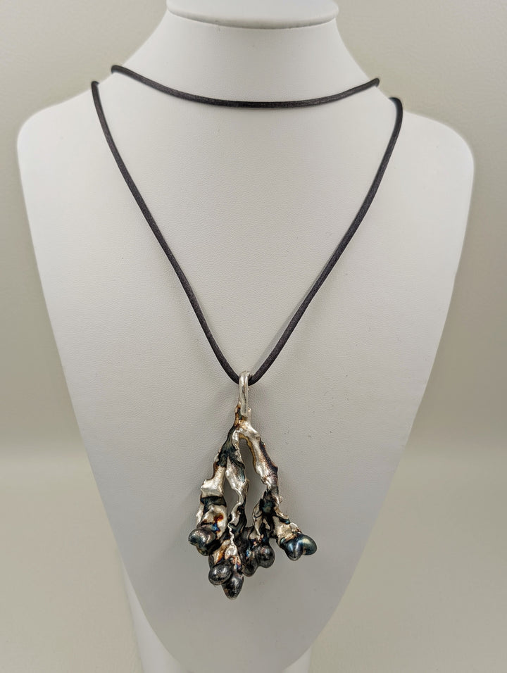 Alga Necklace