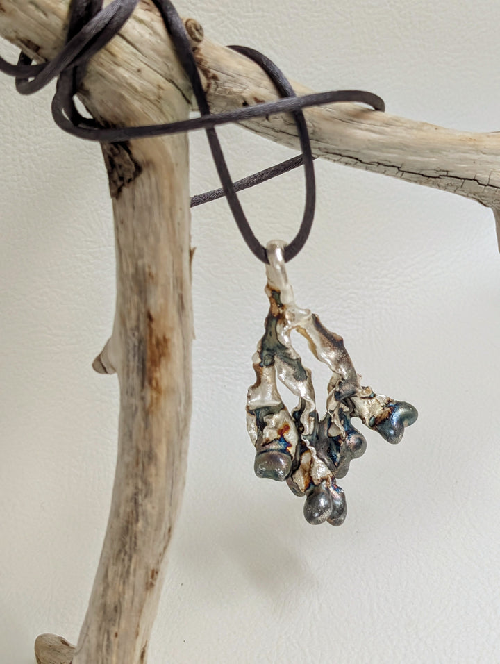 Alga Necklace
