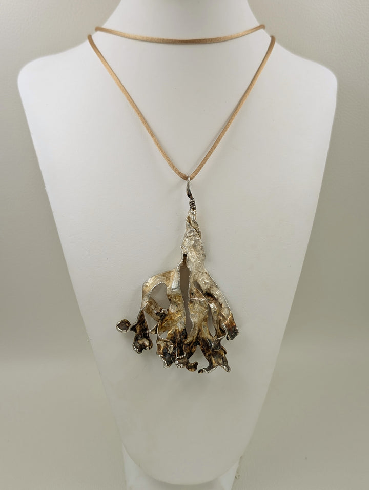 Alga Necklace