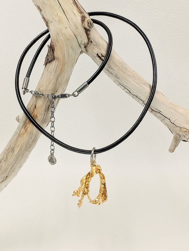 Algae Necklace