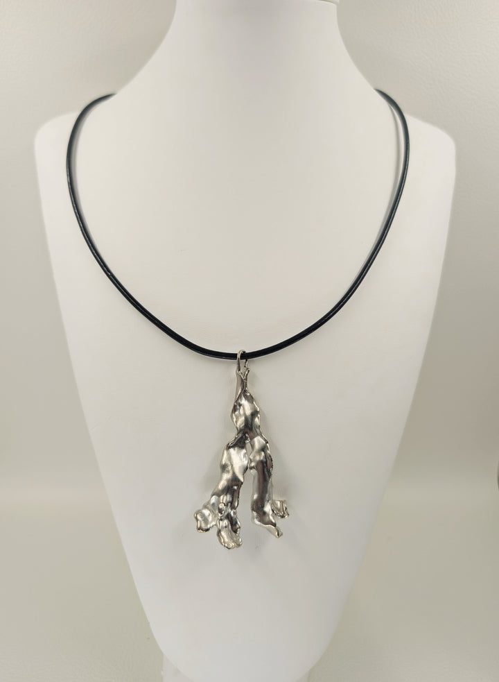 Algae Necklace