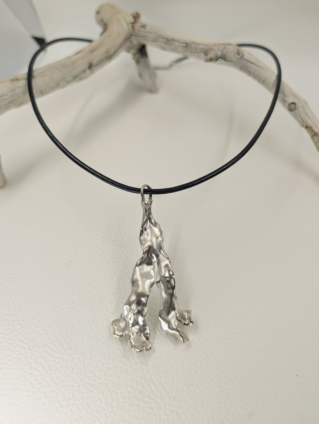 Algae Necklace