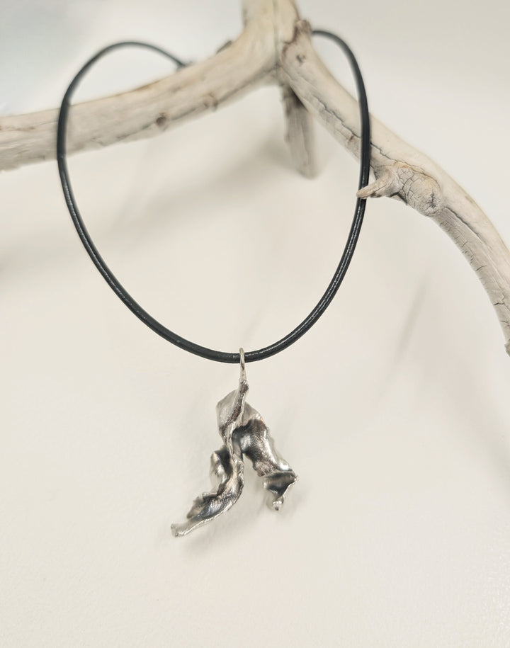 Algae Necklace