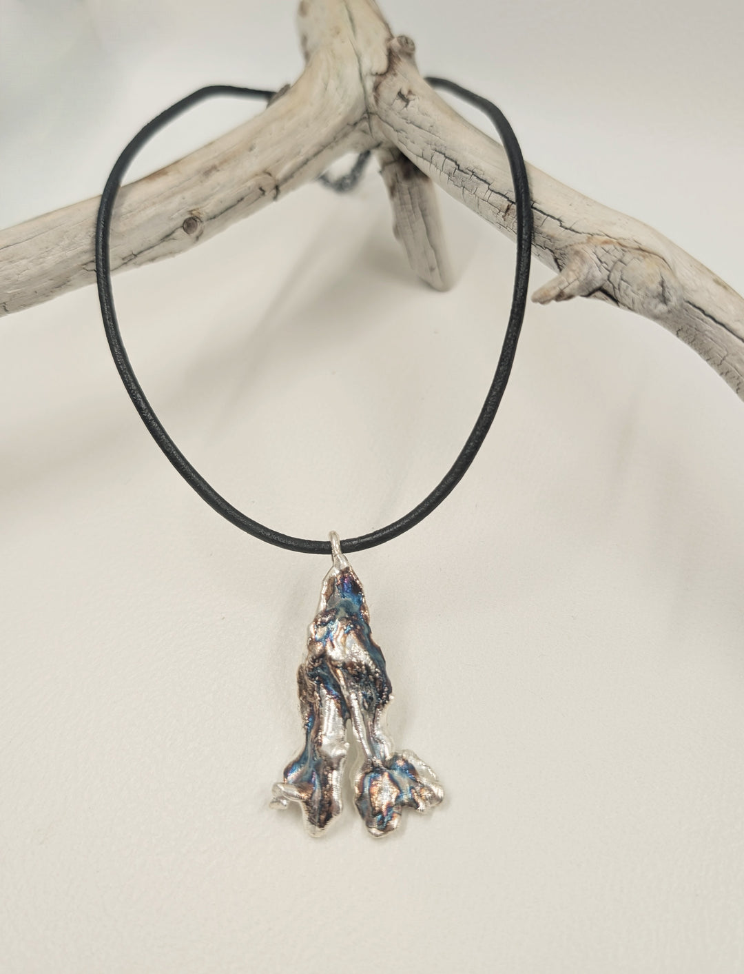 Algae Necklace