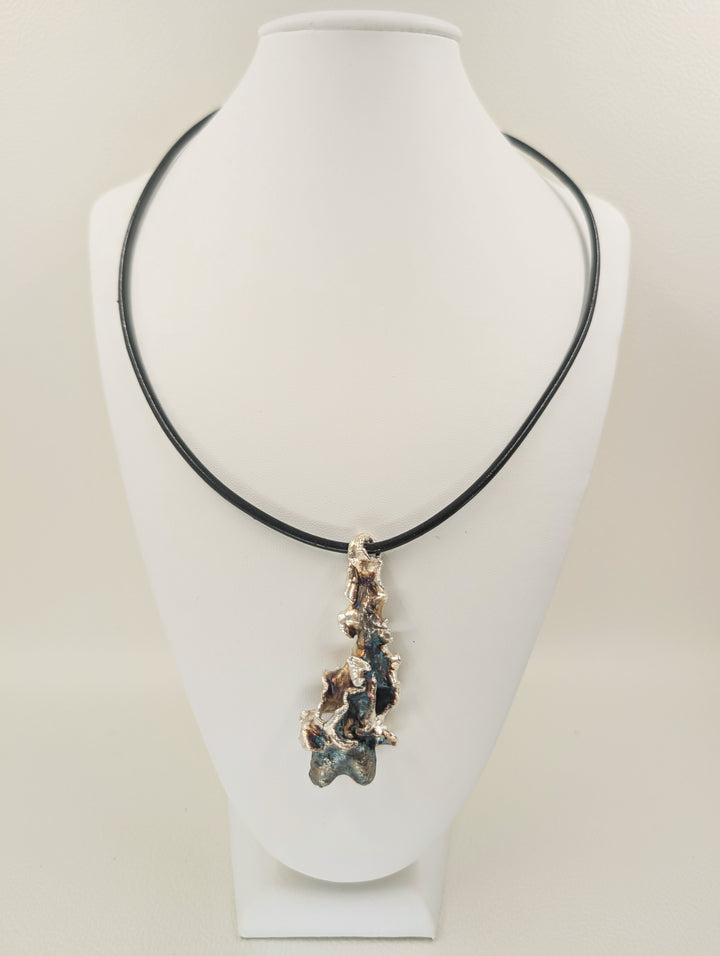 Algae Necklace