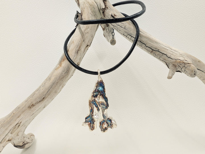 Algae Necklace