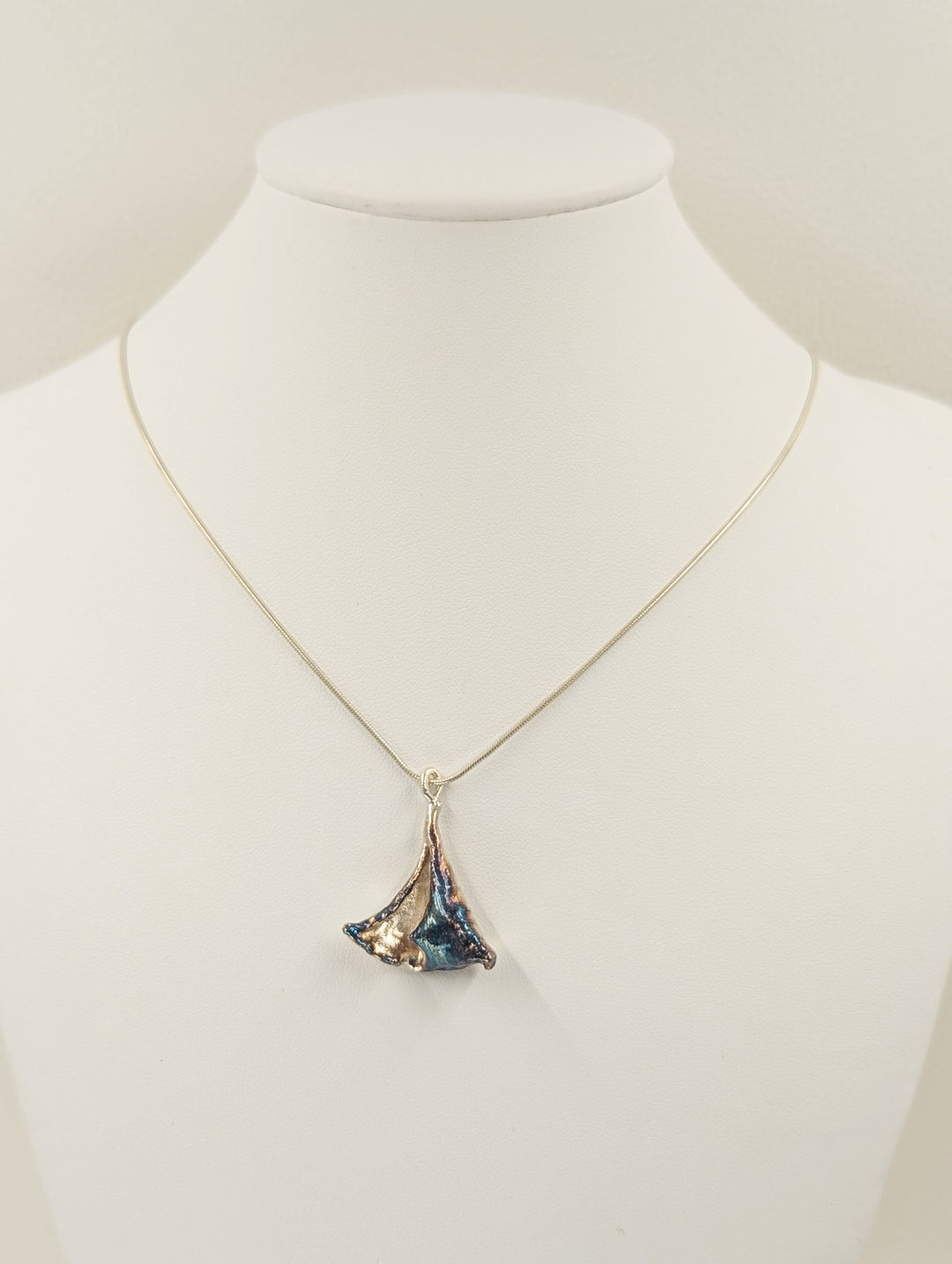 Gingo Leaf Necklace