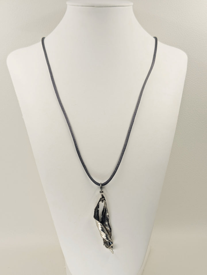 Mistletoe Leaf Necklace