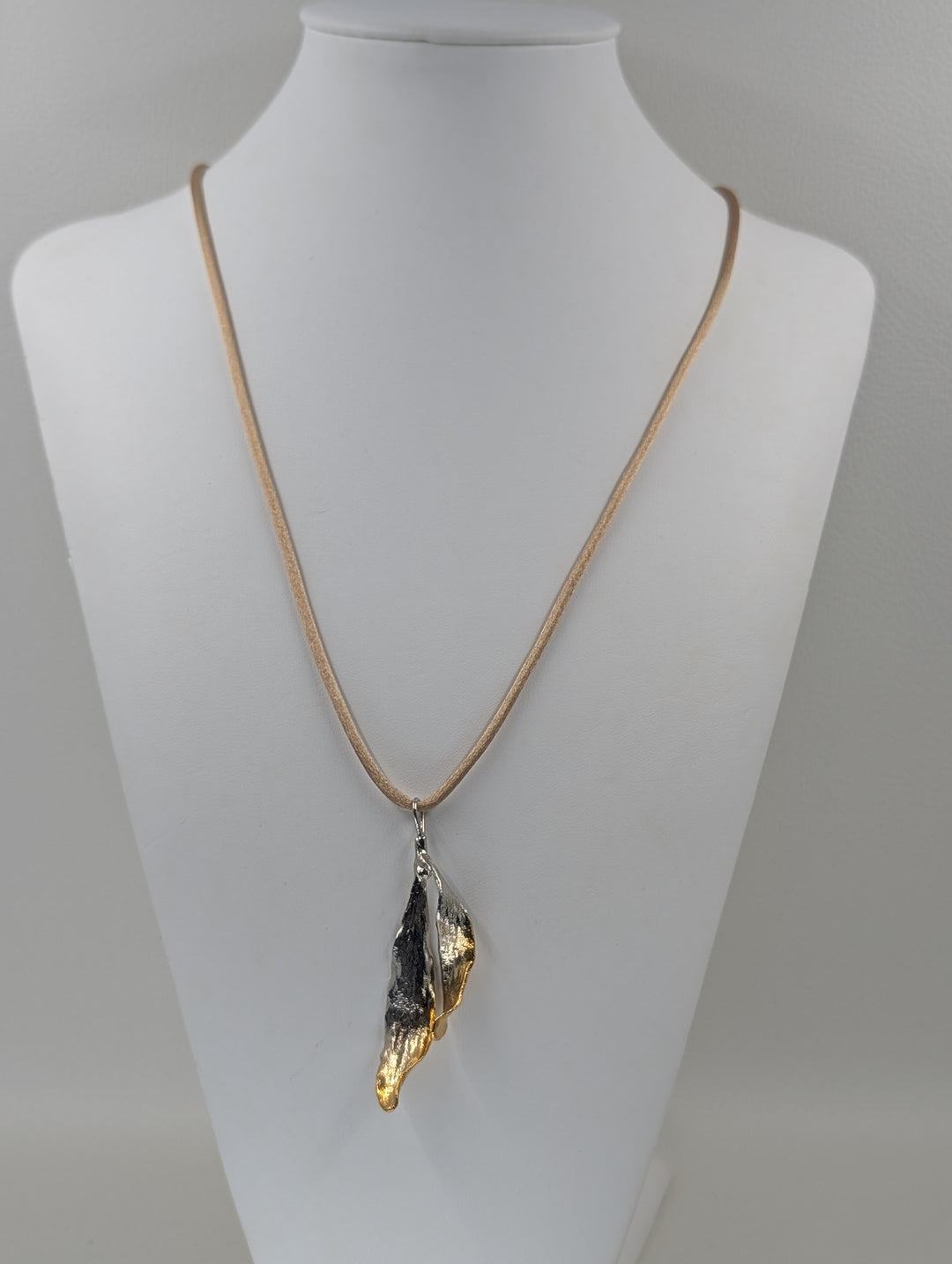 Mistletoe Leaf Necklace