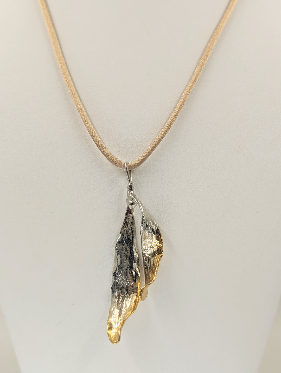 Mistletoe Leaf Necklace