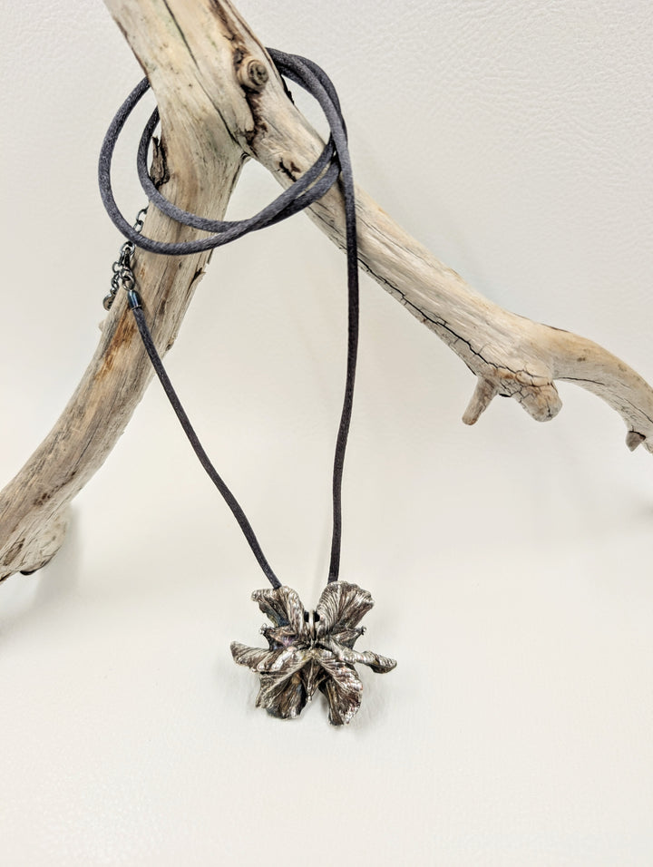 Leaf Necklace