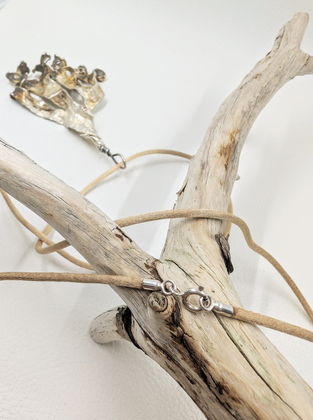Alga Necklace